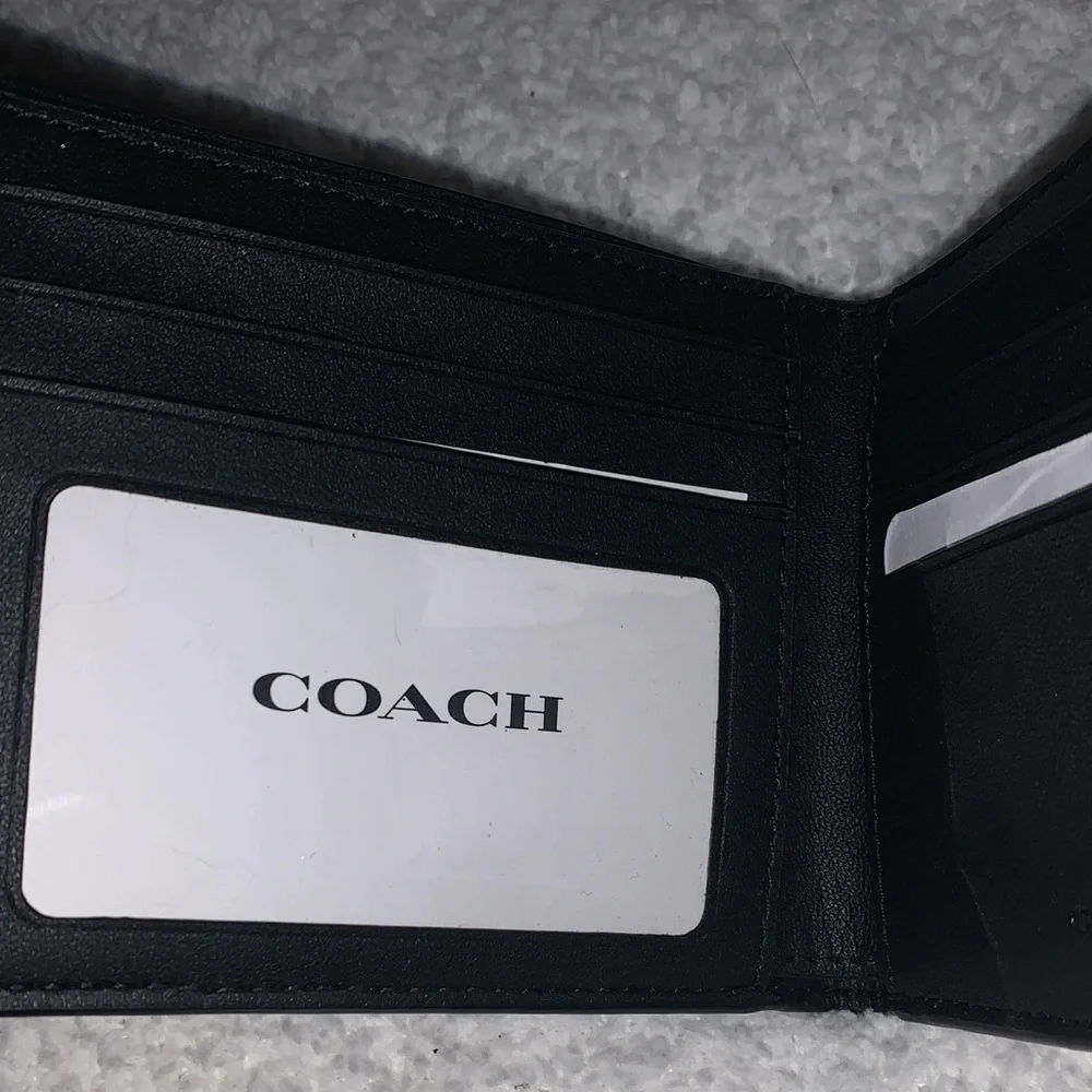 🆕 - MENS Authentic Coach Black Signature billfold WALLET - Picture 5 of 7